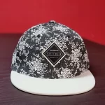 کلاه رپری نقاب‌دار طرح گلدار