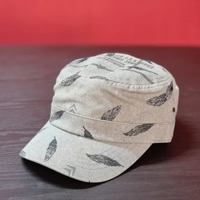 کلاه سرتخت نقاب‌دار طرح پر