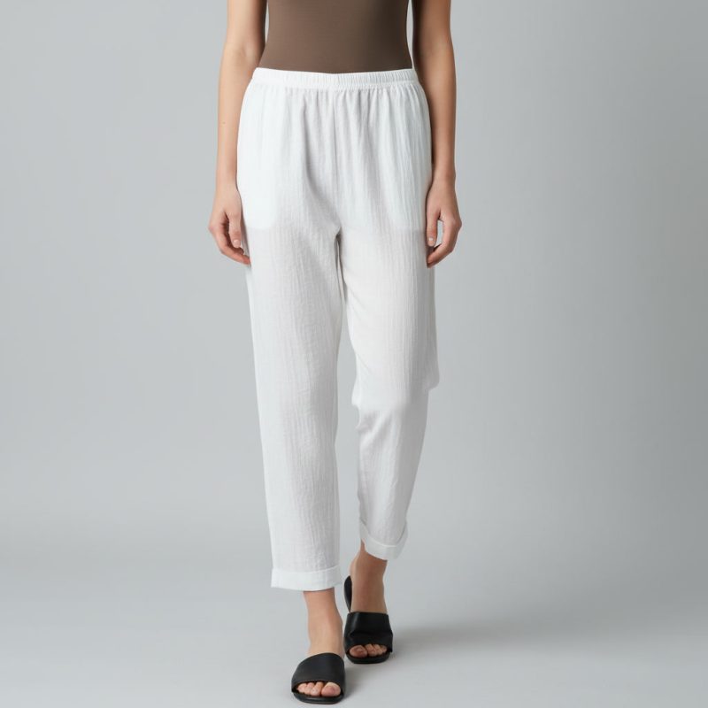 شلوار مام فیت زنانه | مدل دمپا پاکتی سفید 5559