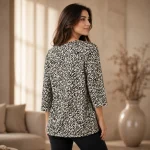 بلوز زنانه آستین سه‌ربع مدل آنا پلنگی بژ | کد 7510 - Image 2