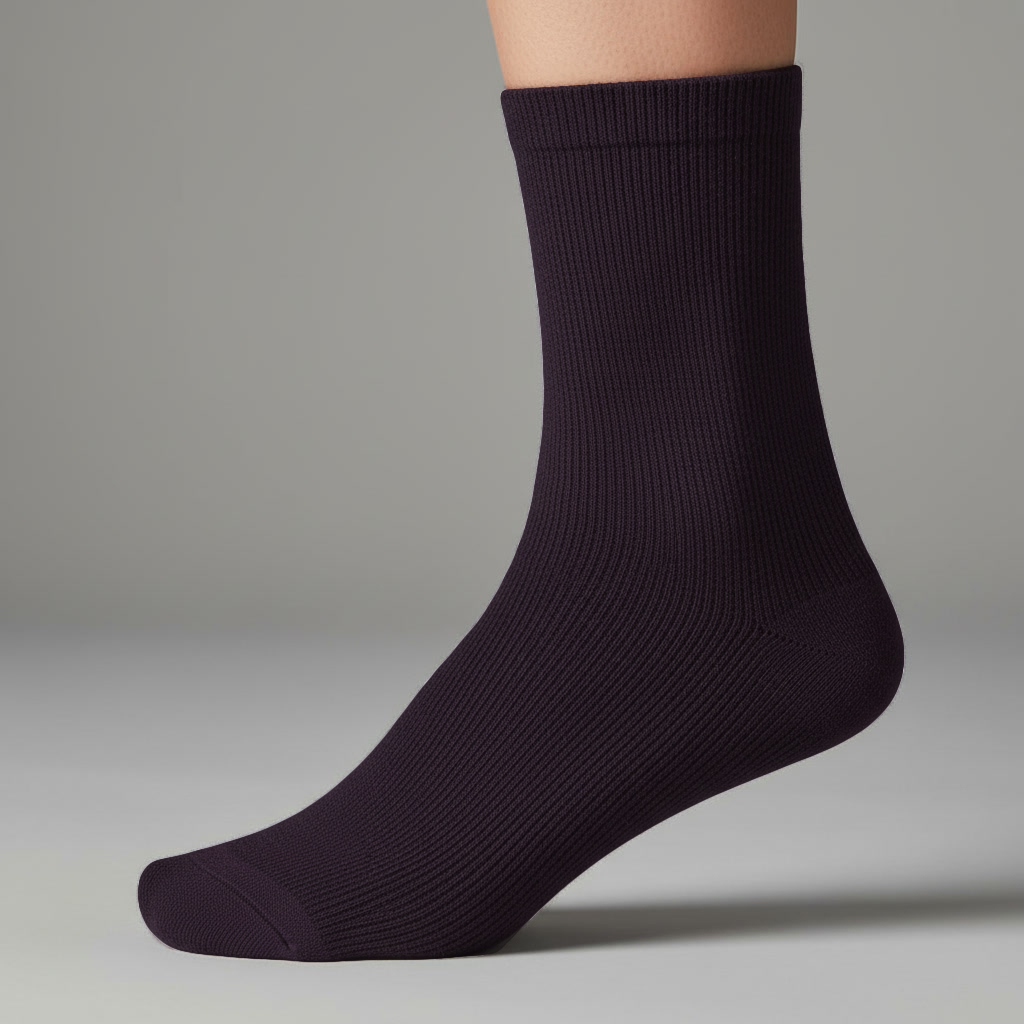 socks-black02 جوراب ساق بلند زنانه | رنگ مشکی طرح ساده